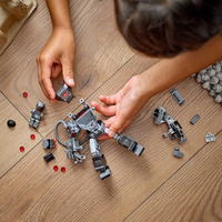 LEGO® Marvel Роботът на Бойна машина 76277