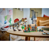LEGO® Jurassic World Бягството на спинозавъра 77982