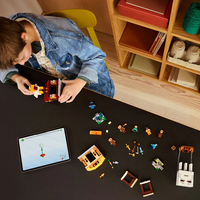 LEGO® Minecraft® Нападението на огнения призрак 21273