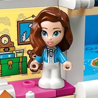 LEGO® Disney Приключението на Питър Пар и Уенди 43220