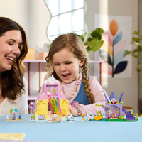 LEGO® Gabby's Dollhouse Царство на сладкишите и котешка градина 11205