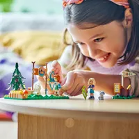 LEGO® Friends Лагер за приключения - стрелба с лък 42622