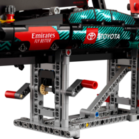 LEGO® Technic Яхта Emirates Team New Zealand AC75 42174
