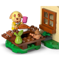LEGO® Animal Crossing™ Уютната къща на Goldie 77058