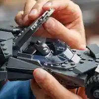 LEGO® DC Batman™ Батман срещу Супермен Батмобил 76331