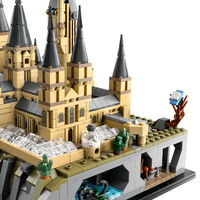 LEGO® Harry Potter™ Замъкът Хогуортс и земите наоколо 76419