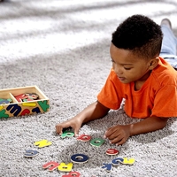 Дървени букви Melissa and Doug магнити в кутия 10448