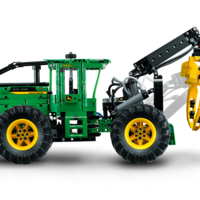 LEGO® Technic Горски влекач John Deere 42157