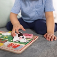 Дървен пъзел Melissa and Doug Селскостопански животни, 8 ч., 37235