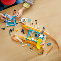 LEGO® Friends Морска спасителна лодка 41734