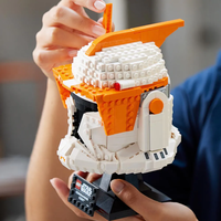 LEGO® Star Wars™ Шлемът на командира на клонингите Коди 75350