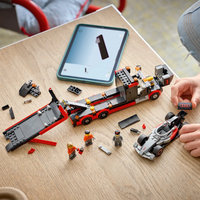 LEGO® City Камион F1 за показване със състезателна кола Audi F1 60493