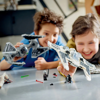 LEGO® Star Wars™ Мандалорски изтребител срещу TIE Interceptor 75348