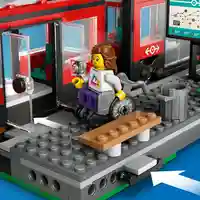 LEGO® City Трамвай и гара в центъра на града 60423