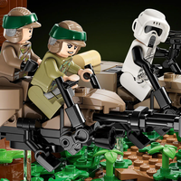 LEGO® Star Wars™ Диорама на преследването на Ендор 75353