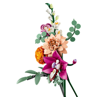 LEGO® Botanicals Букет с розови цветя 10342