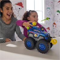 Игрален комплект Spin Master Paw Patrol Големият спасителен камион с фигурка на Чейс, със светлини и звуци