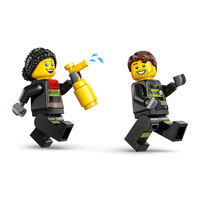 LEGO® City Пожарникарски камион със стълба 60463