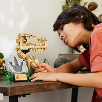 LEGO® Jurassic World Вкаменелости от динозаври: череп на тиранозавър рекс 76964