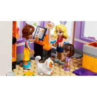 LEGO® Friends Обществена кухня Хартлейк Сити 41747