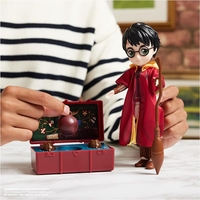 Кукла Spin Master Harry Potter Wizarding World Quidditch Doll Gift Set с 10 аксесоара, 20 см