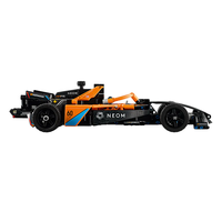 LEGO® Technic Състезателна кола NEOM McLaren Formula E 42169