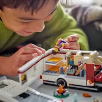 LEGO® City Кемпер за ваканционно приключение 60454