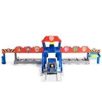Игрален комплект Spin Master Paw Patrol Big Truck Pups с превозни средства и фигура, с музика и светлини