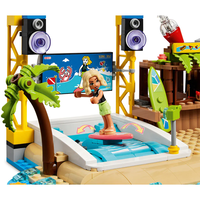 LEGO® Friends Увеселителен парк на плажа 41737