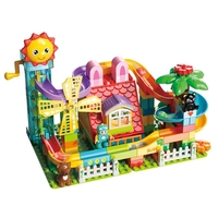 Конструктор Raya Toys Заешка къща с пързалка, 118 ч.