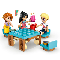 LEGO® Friends Приключение с кемпер на приятелството 42663