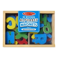 Дървени букви Melissa and Doug магнити в кутия 10448