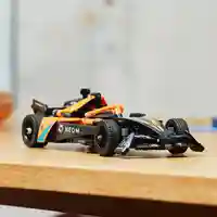 LEGO® Technic Състезателна кола NEOM McLaren Formula E 42169