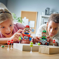 LEGO® Super Mario™ Baby Mario срещу Baby Luigi 72034