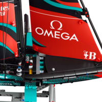 LEGO® Technic Яхта Emirates Team New Zealand AC75 42174