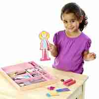 Приятелките Аби и Ема с магнитни дрехи Melissa and Doug 14940