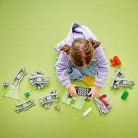 LEGO® DUPLO® Тунел и релси за влак 10425