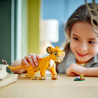 LEGO® Disney Цар Лъв - Симба 43243