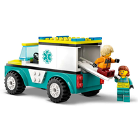 LEGO® City Линейка за спешна помощ и сноубордист 60403