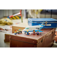 LEGO® City Пътнически самолет 60492
