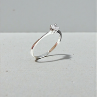 Златен  пръстен от бяло злато с цирконий