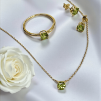 Златни обеци от 18К злато с Перидот Gumon