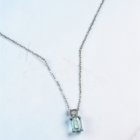 Златно колие с Аквамарин и диамант от 18К бяло злато I Gioielli del Sole