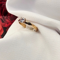 Златен пръстен от розово злато Геометрия на Нежността