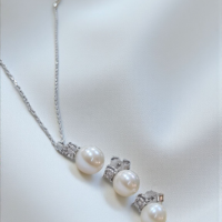 Колиес перли и диаманти