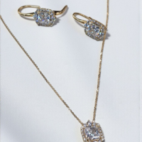 Златен комплект 