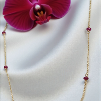 Златно Колие с Рубини