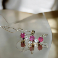 Златен комплект с рубин и планински криснал