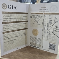 Златен пръстен с диамант GIA