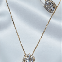 Златен комплект 